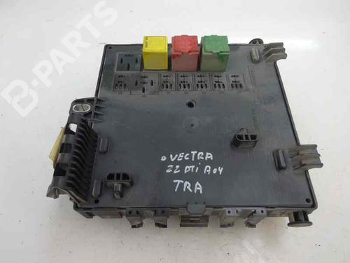 Sikringsdåse OPEL VECTRA C (Z02) 2.2 DTI 16V (F69) (125 hp) 9236152