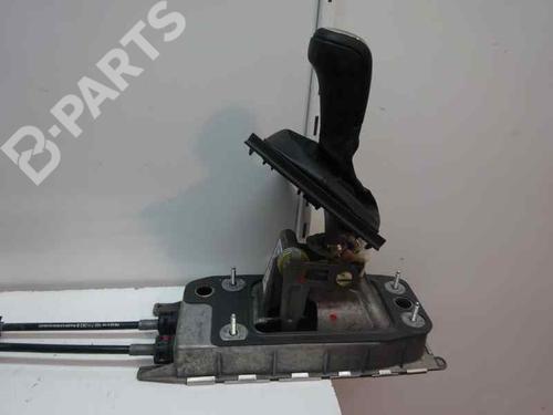Used Gear lever SKODA YETI (5L) 1.2 TSI (105 hp) 9250523