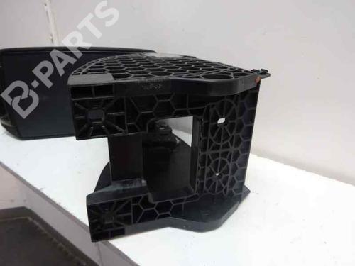 Armrest / Center console SKODA YETI (5L) 1.2 TSI | BP9250518I20 