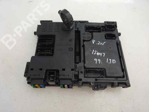 Used Fuse box PEUGEOT 206 Hatchback (2A/C) 1.9 D (69 hp) 9419832
