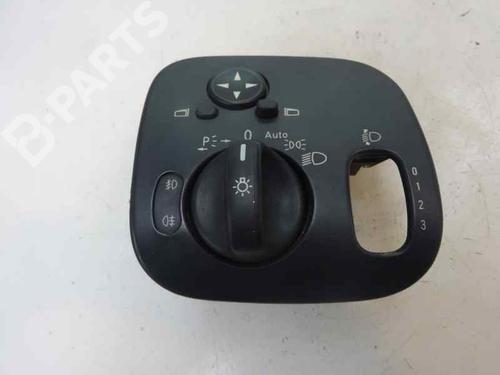 Forlygtekontakt MERCEDES-BENZ C-CLASS (W203) C 220 CDI (203.006, 203.008) (143 hp) 9453281