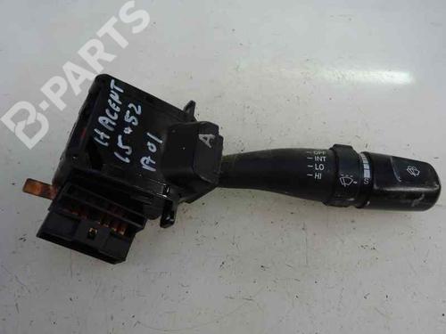 Used Steering column stalk HYUNDAI ACCENT I (X-3) [1994-2002]  9500170