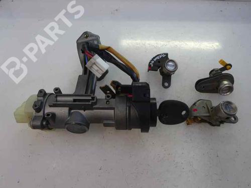 Used Ignition barrel HYUNDAI TUCSON (JM) 2.0 (141 hp) 9500151