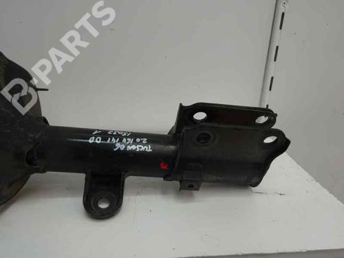 Used Right front shock absorber HYUNDAI TUCSON (JM) 2.0 (141 hp) 9500122