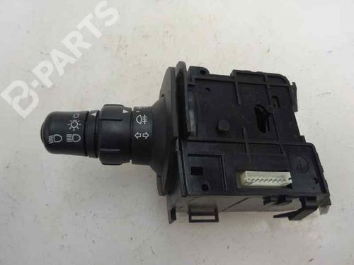 Headlight switch RENAULT SCÉNIC II (JM0/1_) 1.9 dCi (JM0G, JM12, JM1G, JM2C) (120 hp) 9500175