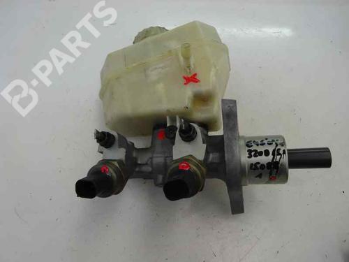 Used Brake master cylinder BMW 3 (E46) 320 d (136 hp) 9690501