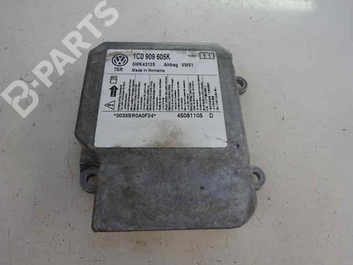 Airbag module VW POLO (9N_, 9A_) 1.4 TDI (80 hp) 9739810