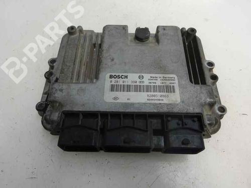 Centralita motor RENAULT MEGANE II (BM0/1_, CM0/1_) 1.9 dCi (BM0G, CM0G) (120 hp) 9744915