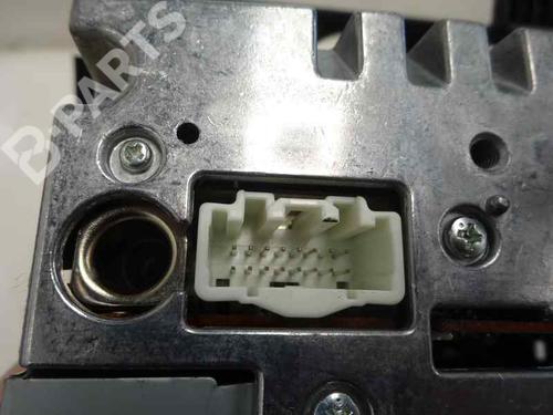 Used Radio MAZDA 2 (DE_, DH_) [2007-2015]  9856911