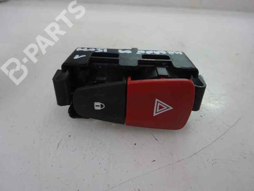 Used Warning switch RENAULT MEGANE III Hatchback (BZ0/1_, B3_) 1.5 dCi (106 hp) 9972812