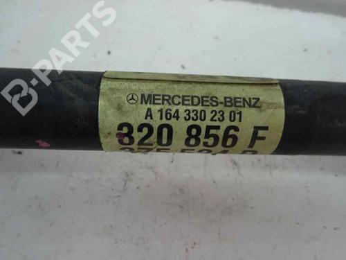 Used Left front driveshaft Left front driveshaft MERCEDES-BENZ M-CLASS (W164) ML 300 CDI 4-matic (164.120) (190 hp) 9972788 9972788