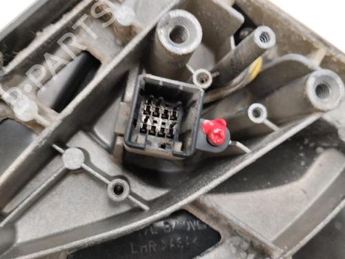 right-mirror-kia-carens-ii-mpv-fj-2005-2002-2003-2004-2005-2006-2007-2008-2009-2010-2011-2012-2013-17154298 main image