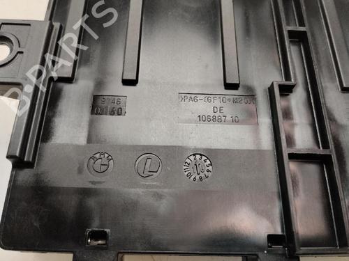 Used Fuse box Fuse box 18269498 18269498