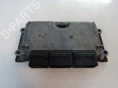 Used Engine control unit (ECU) CITROËN SAXO (S0, S1) 1.5 D (57 hp) 9309766
