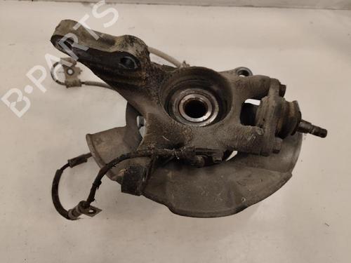 Used Left front steering knuckle HYUNDAI TUCSON (JM) 2.0 CRDi (113 hp) 11849189