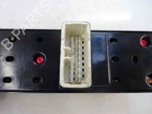 Used Left front window switch Left front window switch 9500165 9500165