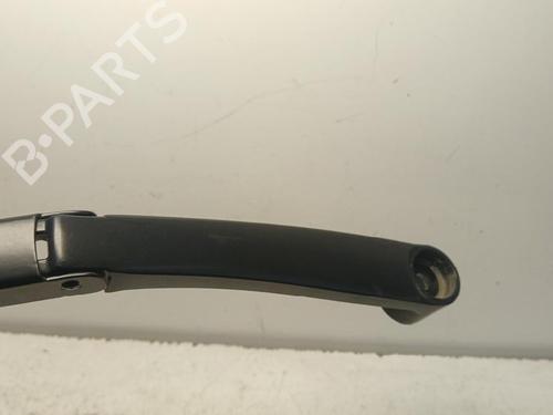 Front windshield wiper arm KIA STONIC (YB) 1.0 T-GDi Eco-Dynamics+ | BP35742801C143 - Image 3
