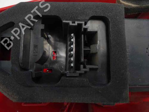 Used Right taillight RENAULT CLIO II (BB_, CB_) 1.2 16V (BB05, BB0W, BB11, BB27, BB2T, BB2U, BB2V, CB05,... (75 hp) 7403235