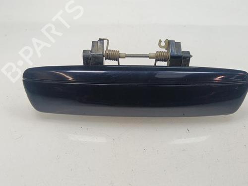 front-left-exterior-door-handle-audi-a8-d3-4e2-4e8-2002-2003-2004-2005-2006-2007-2008-2009-2010-35744046 main image