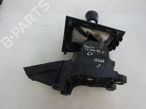 Used Gear lever Gear lever FORD FOCUS III 1.6 TDCi (115 hp) 10516204 10516204