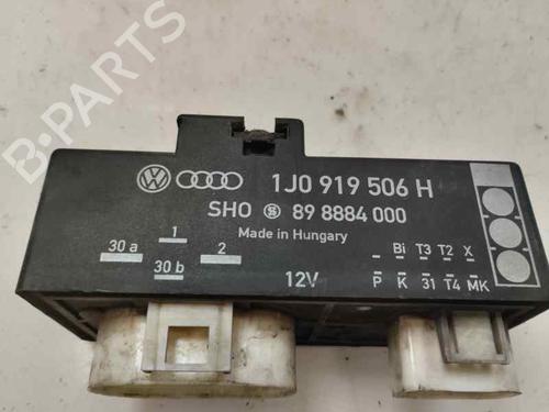 Used Electronic module SEAT IBIZA II (6K1) [1993-2002]  26555999