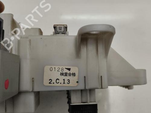 fuse-box-toyota-rav-4-ii-_a2_-2002-2000-2001-2002-2003-2004-2005-16906474 main image