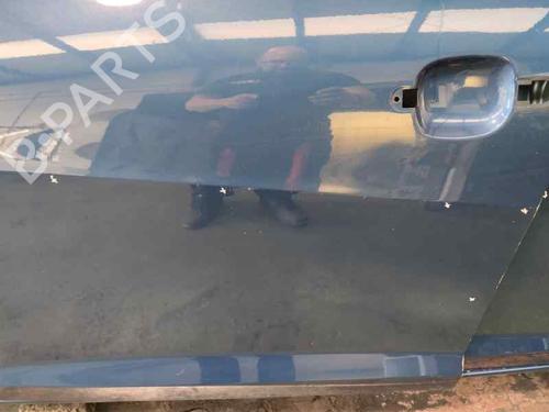 Used Left front door Left front door 28025390 28025390