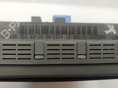 Fuse box CITROËN C5 I (DC_) 2.2 HDi (DC4HXB, DC4HXE) | BP35743746E1 - Image 4