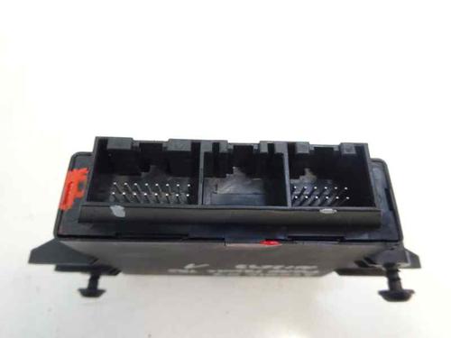 Used Electronic module RENAULT SCÉNIC III (JZ0/1_) 1.5 dCi (106 hp) 4674788