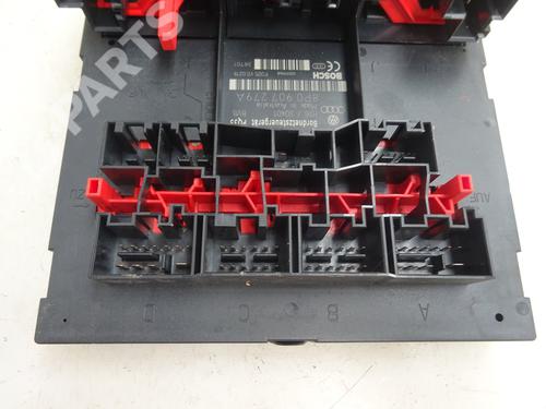 Fuse box AUDI A3 (8P1) 2.0 TDI 16V | BP10522302E1 