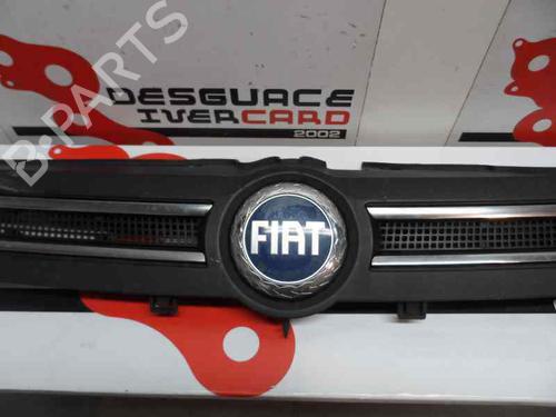 Grill FIAT PANDA (169_) 1.3 D Multijet 4x4 (169.AXC2A) (70 hp) 1339874