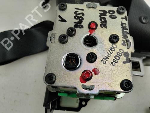 Used Front right seatbelt TOYOTA URBAN CRUISER (_P1_) 1.4 D-4D (NLP110_, NLP110R) (90 hp) 17071015