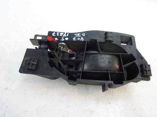 Venstre foran invendig håndtak PEUGEOT 407 (6D_) 1.6 HDi 110 (6D9HZC, 6D9HYC) (109 hp) 8924341