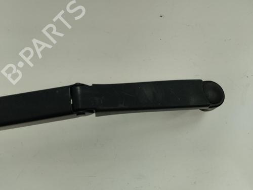 Used Front windshield wiper arm HYUNDAI i10 II (BA, IA) 1.2 (87 hp) 15286153
