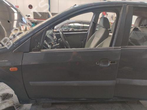 Used Left front door Left front door 13668074 13668074