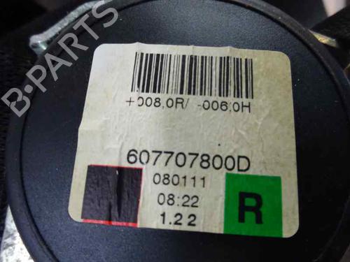 Sikkerhetsbelte foran høyre OPEL CORSA D (S07) 1.3 CDTI (L08, L68) (75 hp) 8728877