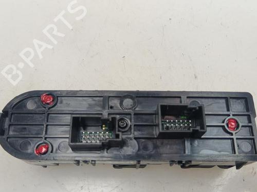 Left front window switch ALFA ROMEO GIULIETTA (940_) 1.4 TB (940FXB1A, 940FXB11) | BP35745650I27 - Image 3