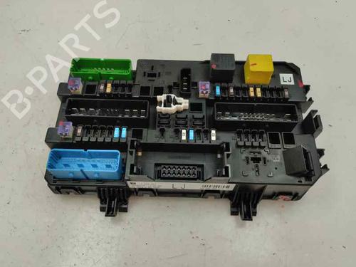 Used Fuse box Fuse box OPEL ZAFIRA / ZAFIRA FAMILY B (A05) 1.7 CDTI (M75) (110 hp) 35740220 35740220