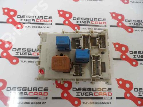 Fuse box NISSAN PRIMERA Hatchback (P12)  | BP587444E1 
