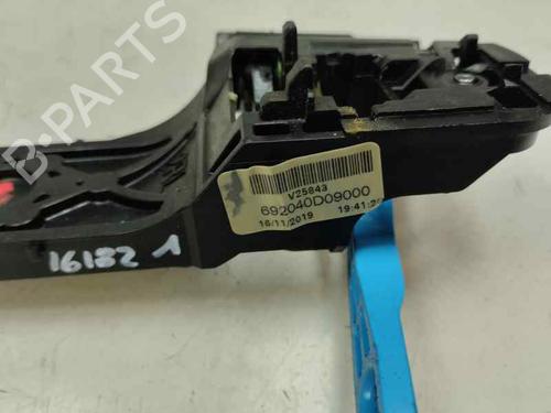 Støtte TOYOTA YARIS (_P13_) 1.0 (KSP130_, KSP130) (69 hp) 31826796