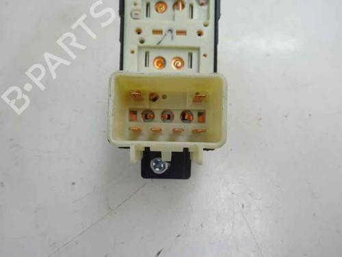 Used Right rear window switch CHEVROLET CAPTIVA (C100, C140) 2.2 D (163 hp) 9850908