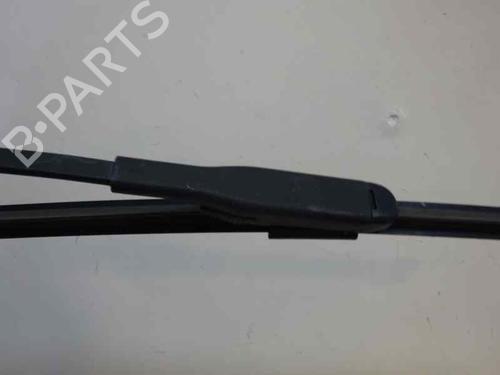 Used Front windshield wiper arm OPEL CORSA D (S07) 1.3 CDTI (L08, L68) (75 hp) 3469039
