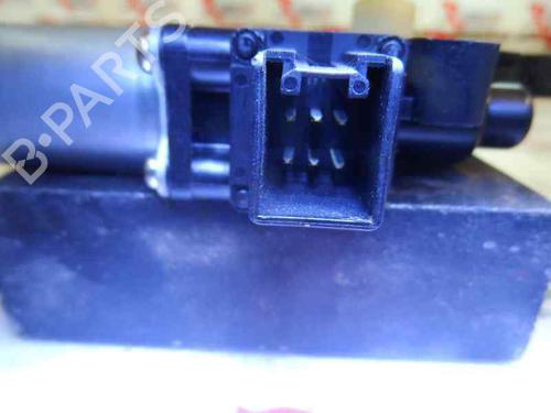 Used Left front window motor Left front window motor 1246043 1246043