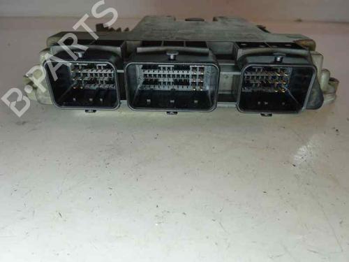 engine-control-unit-ecu-citroen-xsara-picasso-n68-16-hdi-2006-1-1999-2000-2001-2002-2003-2004-2005-2006-2007-2008-2009-2010-2011-2012-8600437 main image