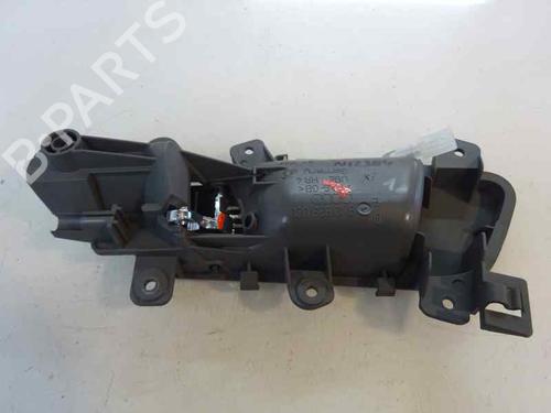 Used Rear right interior door handle Rear right interior door handle 3213526 3213526