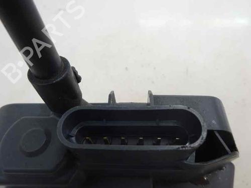 Venstre bak lås RENAULT MEGANE II Saloon (LM0/1_) 1.5 dCi (LM0F, LM0T, LM2B) (82 hp) 9586105