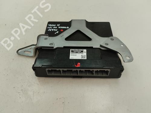 Used Electronic module TOYOTA YARIS (_P13_) 1.5 Hybrid (NHP130_, NHP130) (101 hp) 19483144