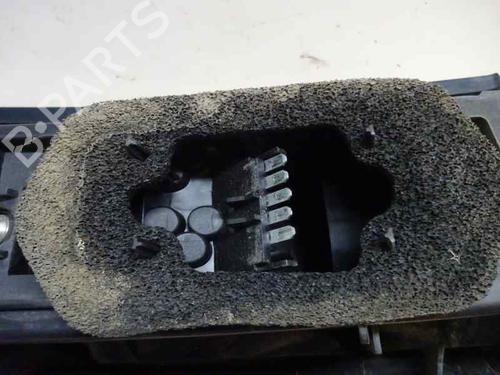 Feu arrière droit OPEL MERIVA A MPV (X03) 1.6 (E75) (87 hp) 2330588