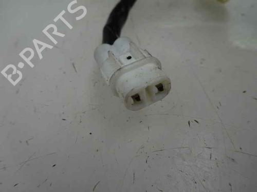 Używane Klamka zewnętrzna drzwi przednich prawych SUZUKI SX4 (EY, GY) 1.9 DDiS (RW419D) (120 hp) 10496321