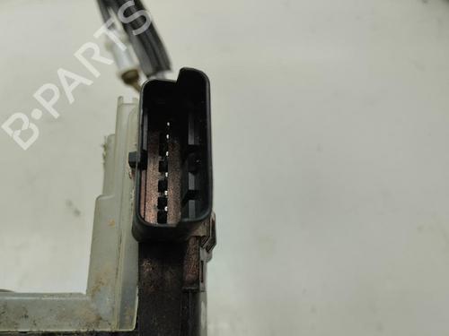 Serrure avant droite OPEL CORSA F (P2JO) 1.2 (68) (101 hp) 19483425